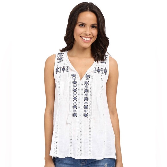Lucky Brand Tops - Lucky Brand Embroidered Shirt XS